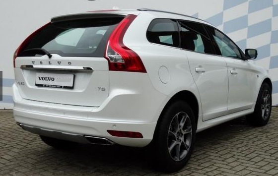 Left hand drive VOLVO XC 60 T5 Geartronic Ocean Race Business Pack